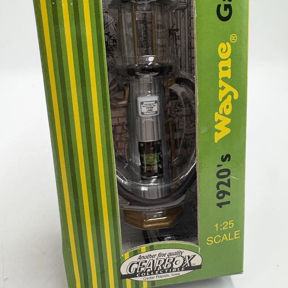 Vintage 1999 John‎ Deere 1920s Wayne Gas Pump 1:25 Gearbox Ltd Edition Diecast